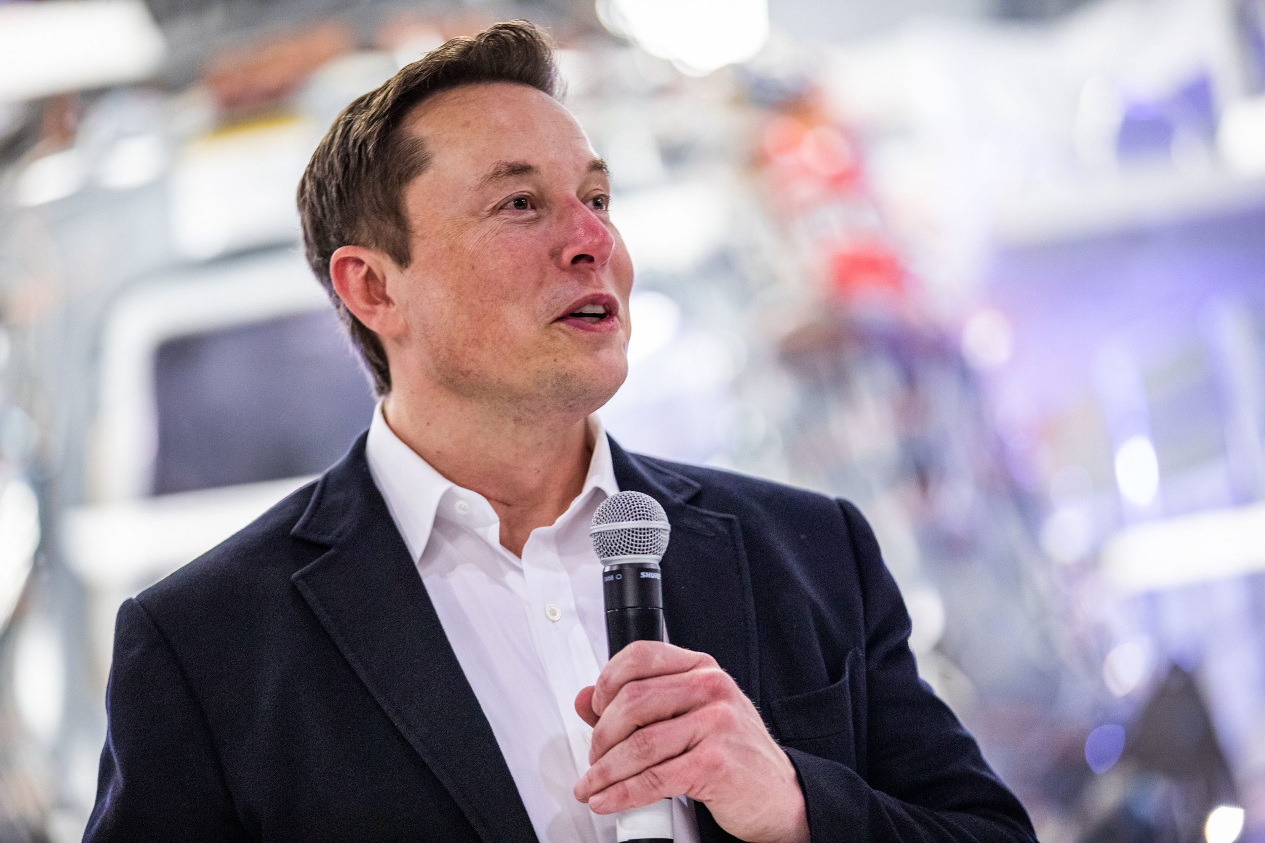 CEO Tesla Elon Musk Menyebut Amazon Sebagai Monopoli : "Saatnya Memecah Amazon"